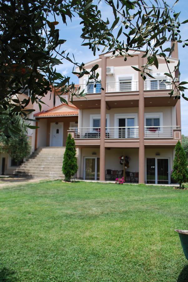 Family House Emerald ลิเมนาเรีย ภายนอก รูปภาพ